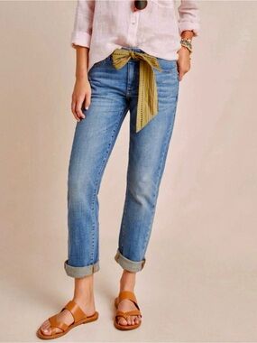 Pilcro Slim Boyfriend Jeans